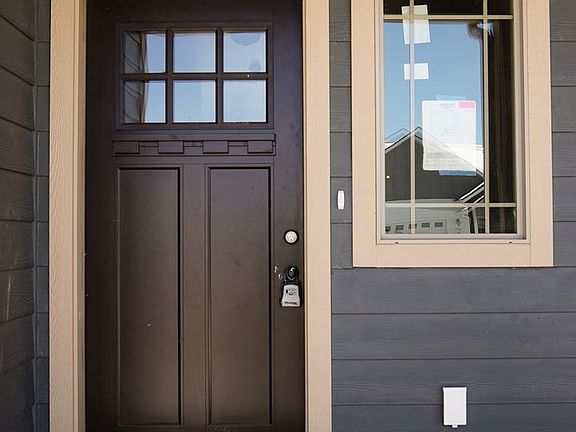 2nd image of 1026 Forestglen Dr