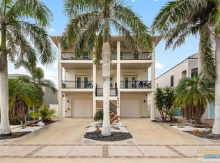 112 E Red Snapper St, South Padre Island, TX 78597