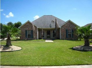 316 Village Park Dr, Maurice, LA 70555