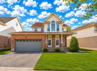 15 Copper Leaf St, Kitchener, ON N2E 3T3