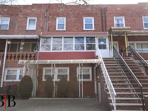 2619 East 63rd Street image 1 of 28