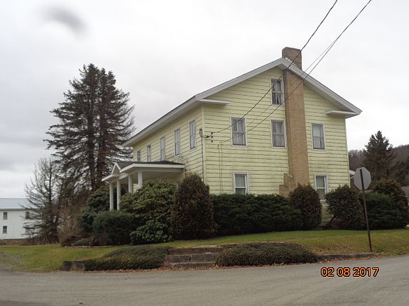 2nd image of 208 Main St