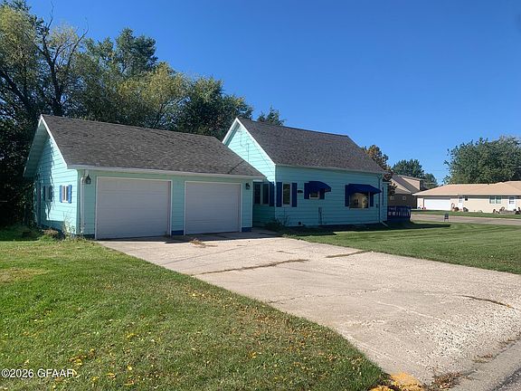 2nd image of 612 Delano Ave