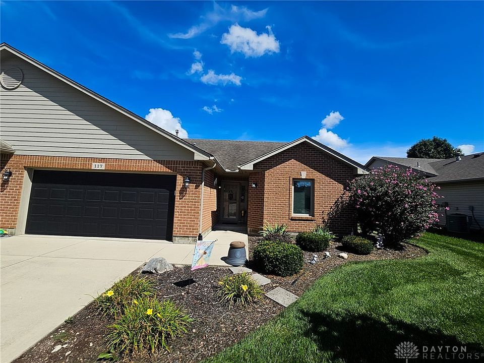 1st image of 117 Burgundy Dr