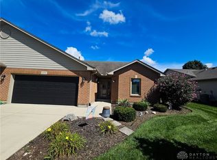 117 Burgundy Dr, Englewood, OH 45322