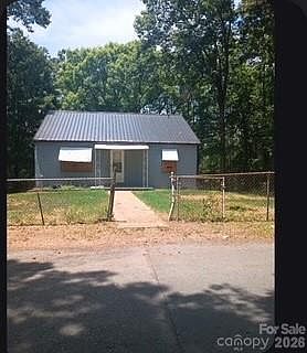 1st image of 660 Colston St
