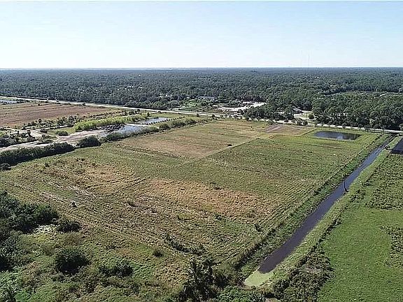 2nd image of Citrus Blvd