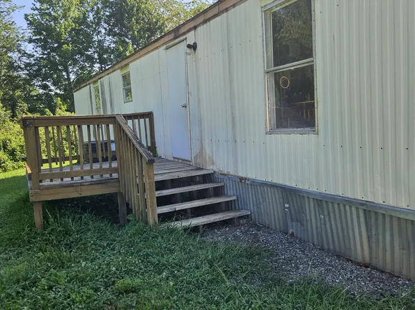 3233 Clark Loop #4, Morganton, NC 28655
