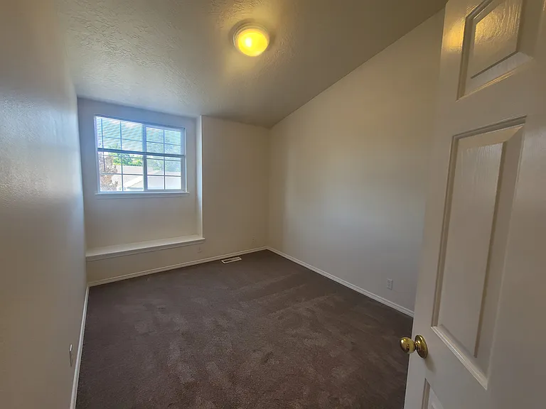 3354 N Summerfield Way — Photo 18