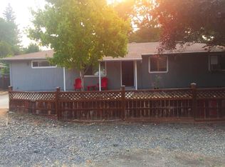 165 Kellogg St, Gold Hill, OR 97525