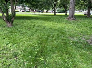 412 NW Donovan Rd, Lees Summit, MO 64063