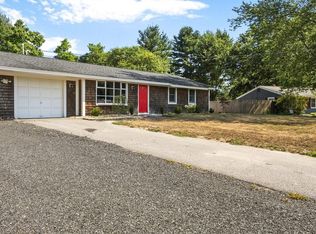 266 Bushee Rd, Swansea, MA 02777