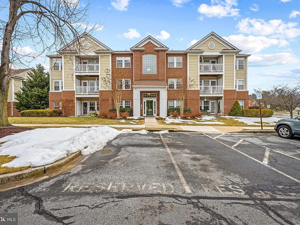 1st image of 8201 Blue Heron Dr APT 3A