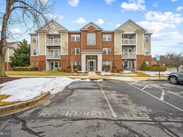 8201 Blue Heron Dr APT 3A, Frederick, MD 21701