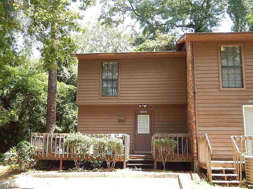 1st image of 2323 Green Timbers Trl #A