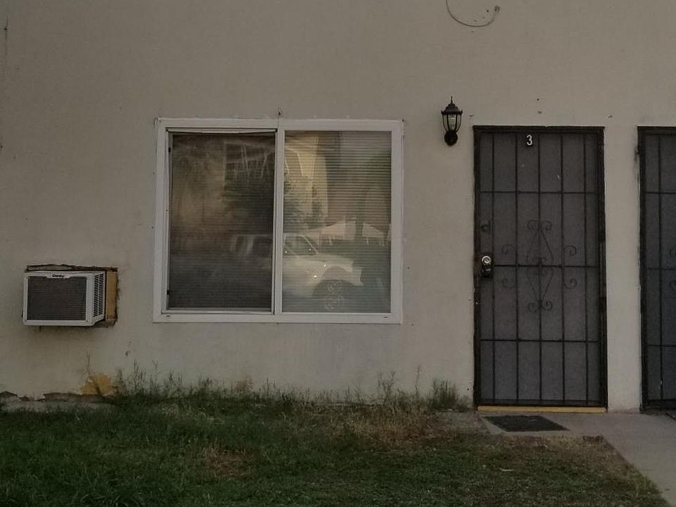 1st image of 4702 Canoga St APT 3
