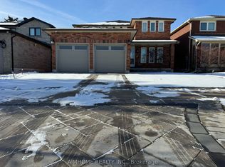 71 Hyde Park Dr, Richmond Hill, ON L4B 1X2