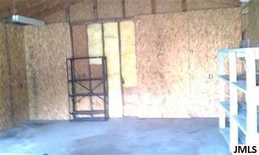 2nd image of 415 W Main St