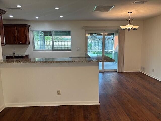 1st image of 284 Cherry Street