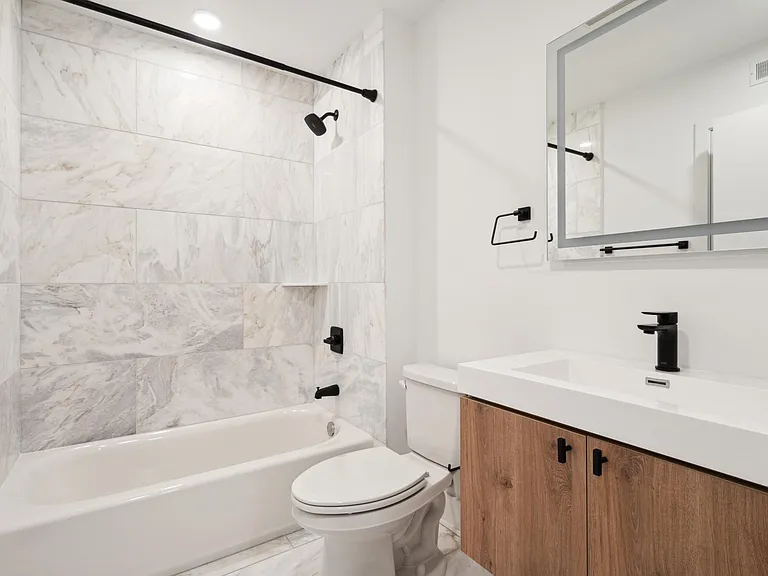 1420 Point Breeze Avenue — Photo 25