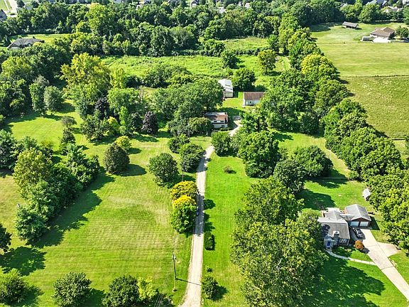 3rd image of 7221 Kyles Station Rd