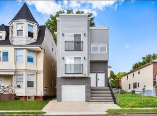 581 Bergen St, Newark City, NJ 07108