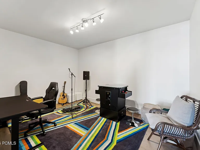 3450 E Ridgeway Dr — Photo 43