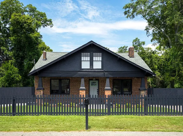 227 Kershaw St NE, Aiken, SC 29801