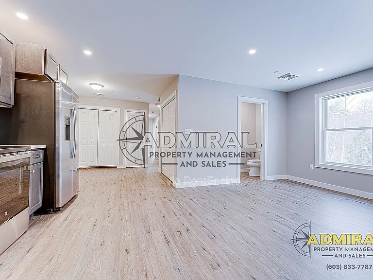 3 Strafford Rd #2 — Photo 3