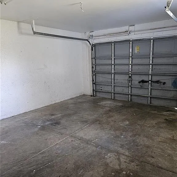 713 Jenna Ave S — Photo 9