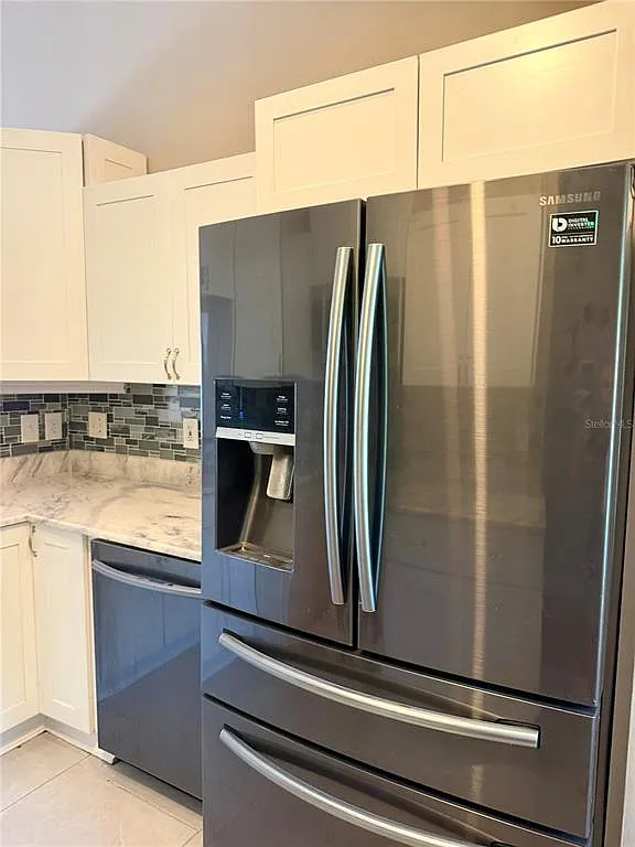 3 bed, 2.0 bath, 1287 sqft, $1,925 — Photo 4