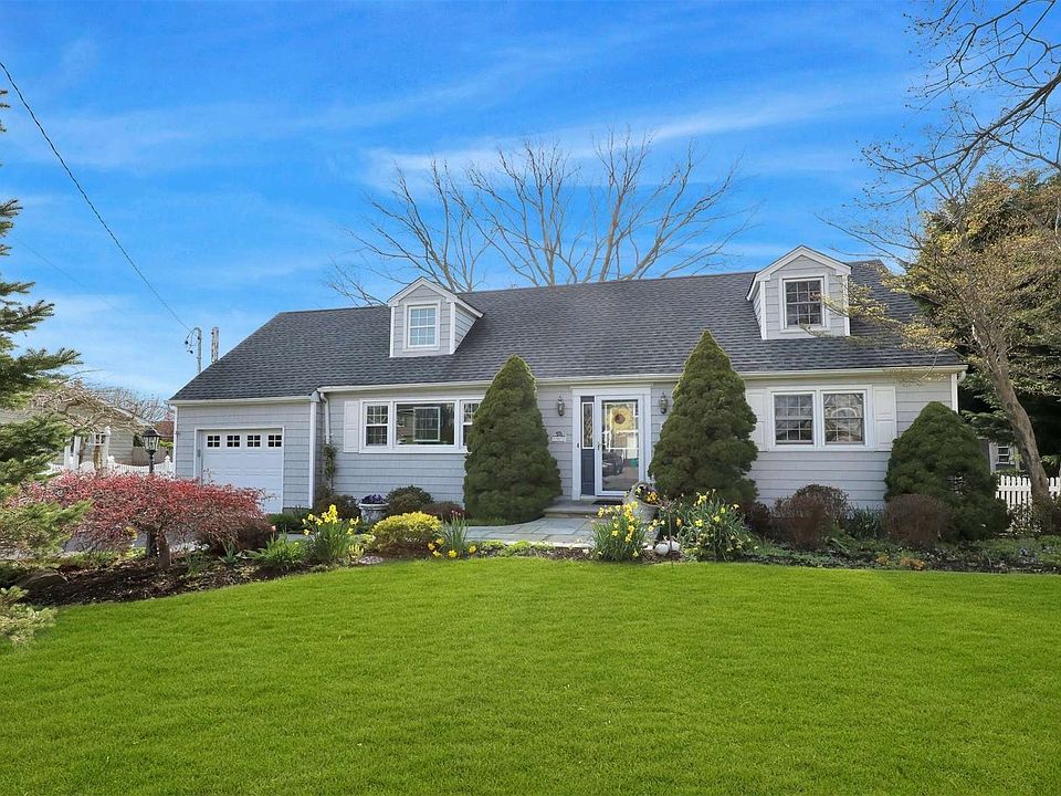 1st image of 6 Palmer Dr