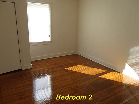4th image of 2704 Conestoga Ave
