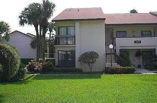 1st image of 2379 SW 15th St