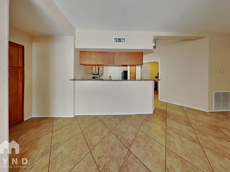 600 W Grove Pkwy #1145 — Photo 7