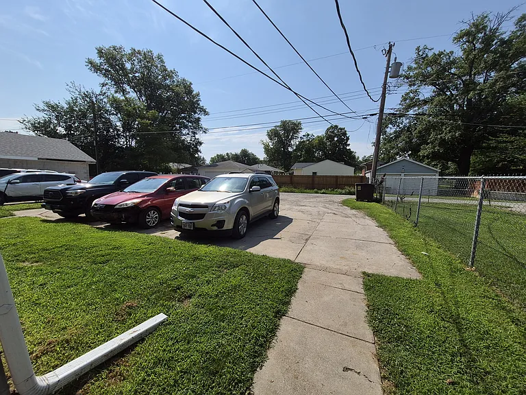6821 Colfax Ave — Photo 10