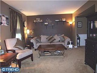3rd image of 9 Woodvale Dr