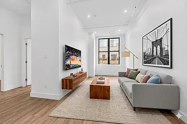 81 Willoughby Street, #409