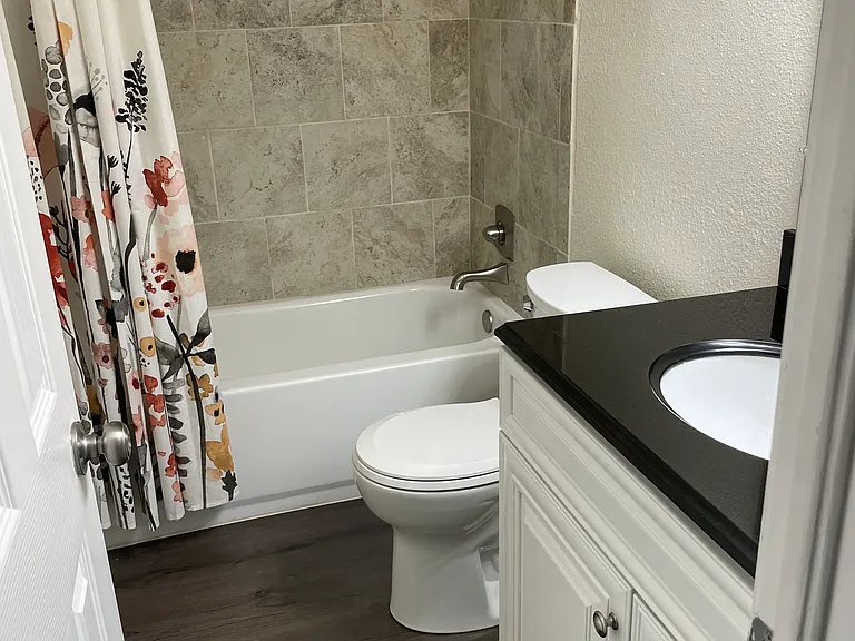 1045 Custer Rd — Photo 27