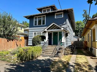 3817 SE Washington St, Portland, OR 97214