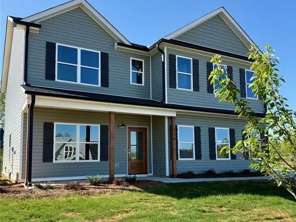 448 Gold Hill Rd, Madison, NC 27025