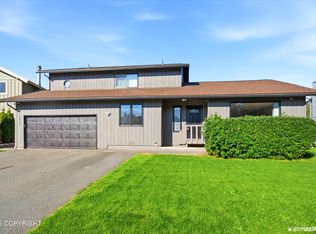 2420 Scarborough Dr, Anchorage, AK 99504