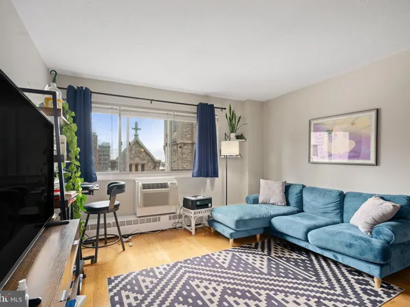 2101-17 Chestnut St #813, Philadelphia, PA 19103