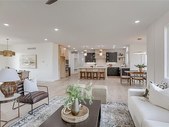 5th image of 12570 N Arbor Way