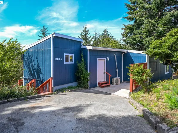 63474 3rd Rd, Coos Bay, OR 97420
