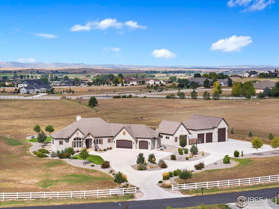 1st image of 39547 Hilltop Cir