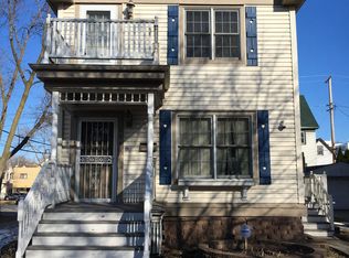 2446 N Cramer St, Milwaukee, WI 53211