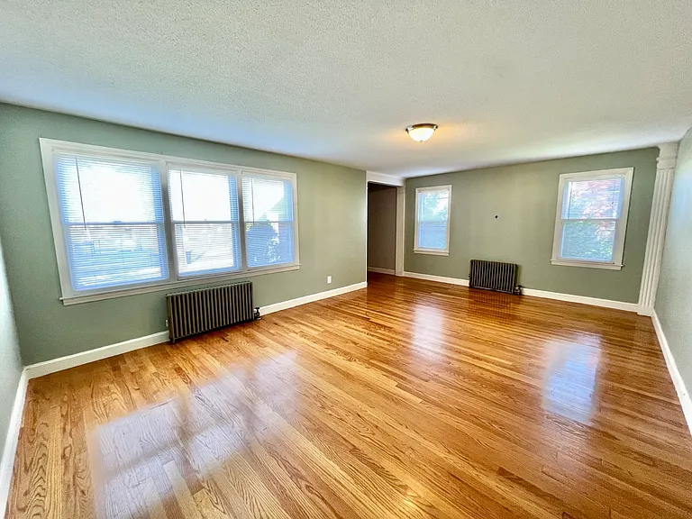 72 Lyman St — Photo 19