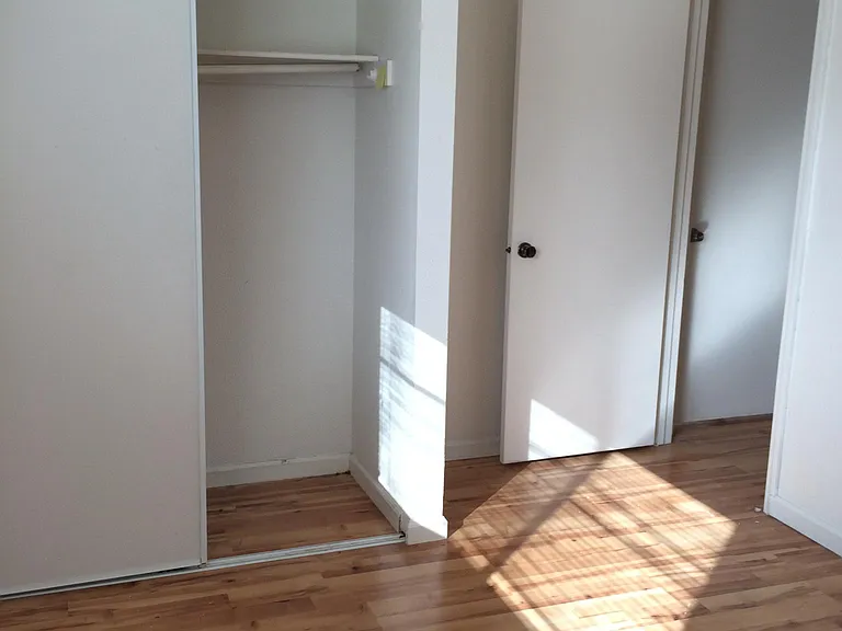 104 Harris Cir — Photo 6