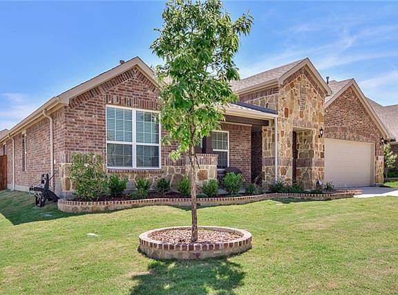 2nd image of 2036 Plamera Ln